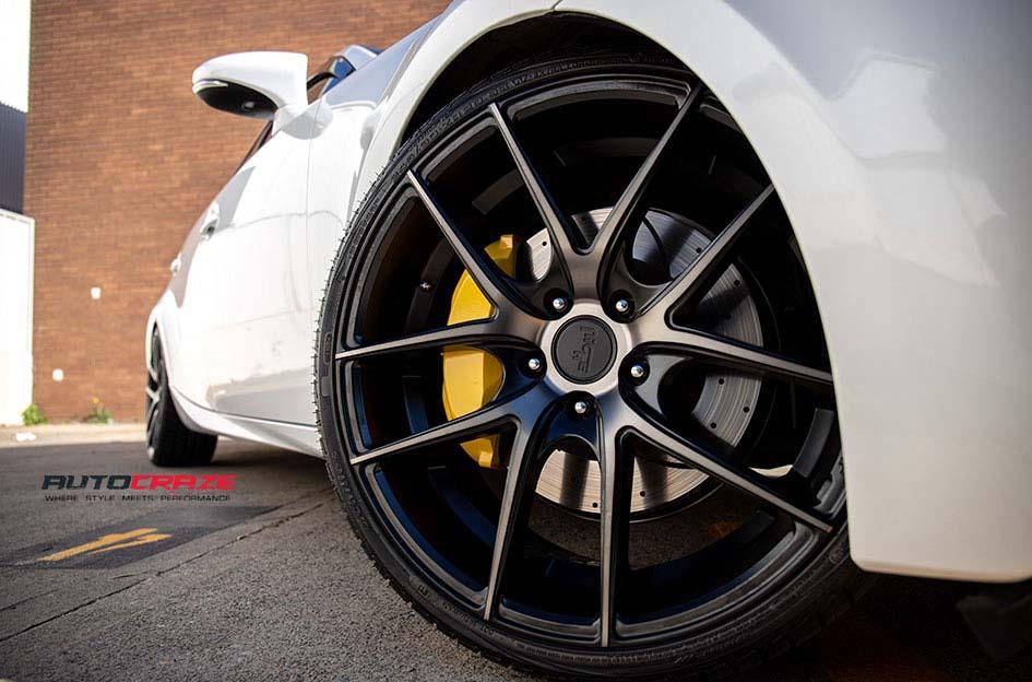 LEXUS-IS350-TARGA-BLACK---MACHINED-WITH-DOUBLE-DARK-TINT